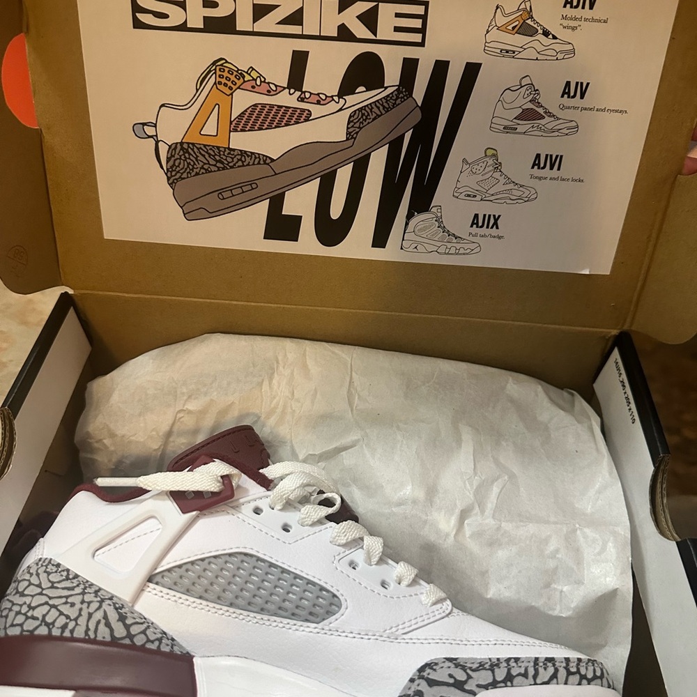 Jordan Kids' Spizike Low White and Burgundy Sneakers